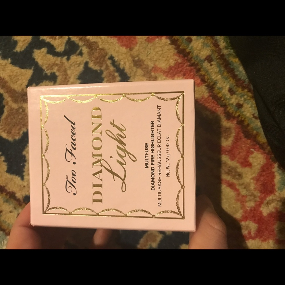 Too face highlighter